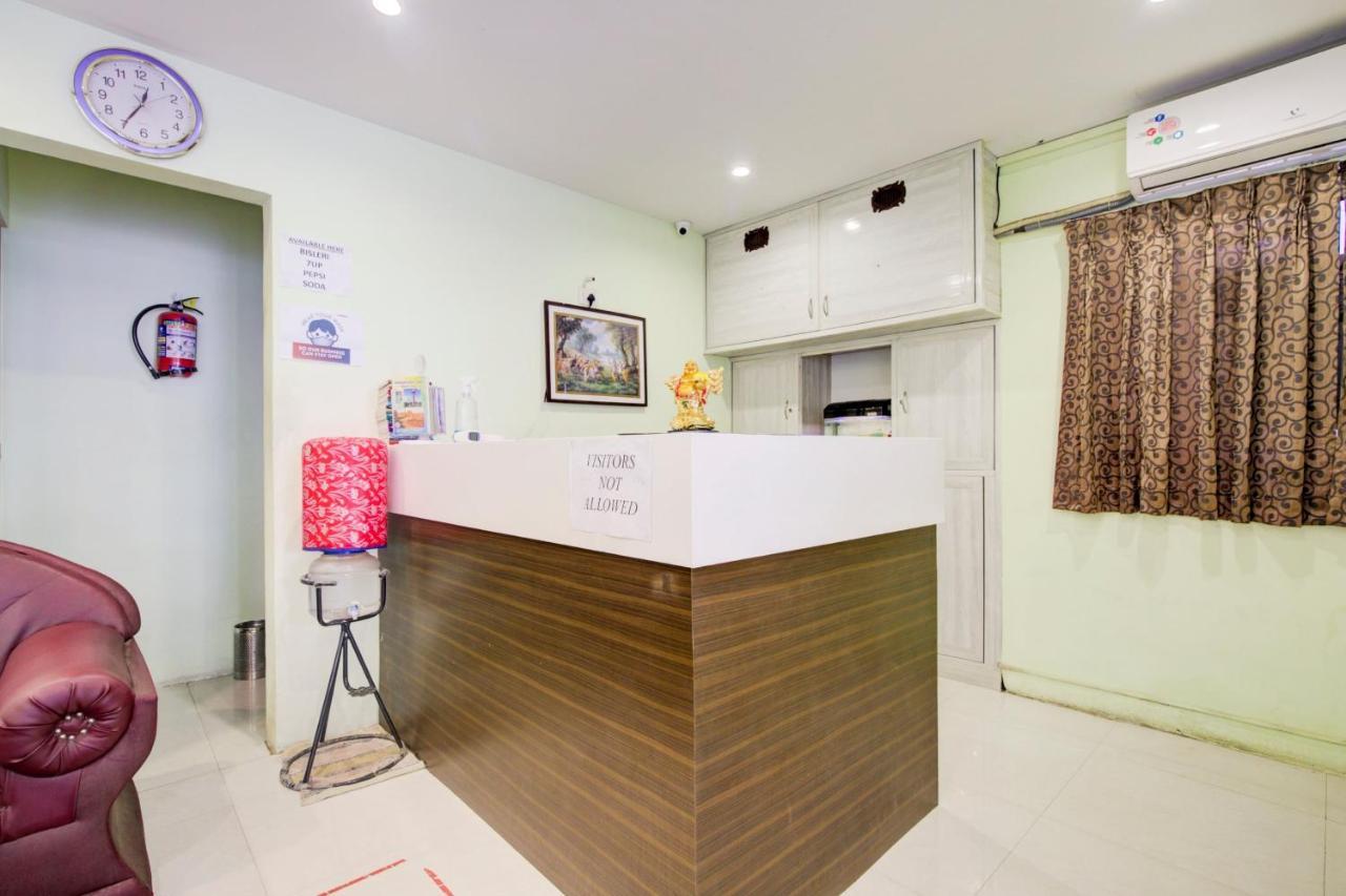 Oyo Flagship Amutha Residency Hotel Chennai Exterior foto