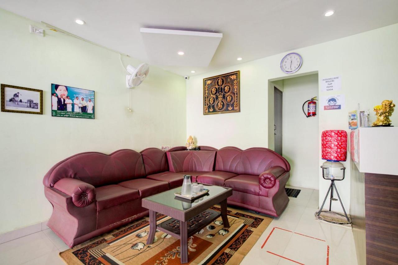 Oyo Flagship Amutha Residency Hotel Chennai Exterior foto