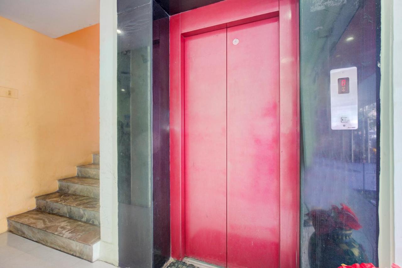 Oyo Flagship Amutha Residency Hotel Chennai Exterior foto